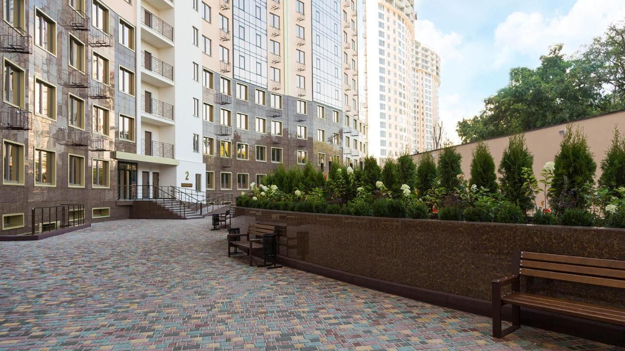 Arcadia Vip Apartments Sea View! Odesa Exterior foto