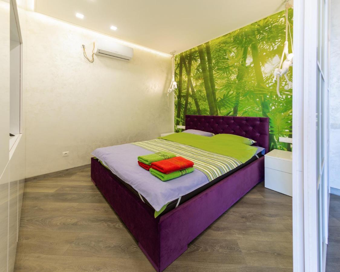 Arcadia Vip Apartments Sea View! Odesa Exterior foto